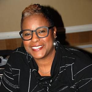 Meet your Posher, Pat